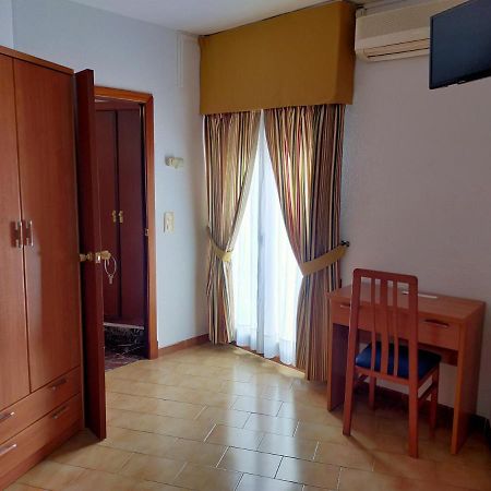 Hostal Casa Pepe Tauste Luaran gambar