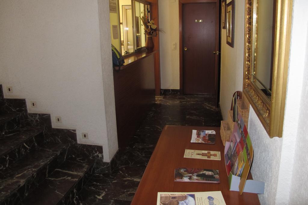 Hostal Casa Pepe Tauste Luaran gambar